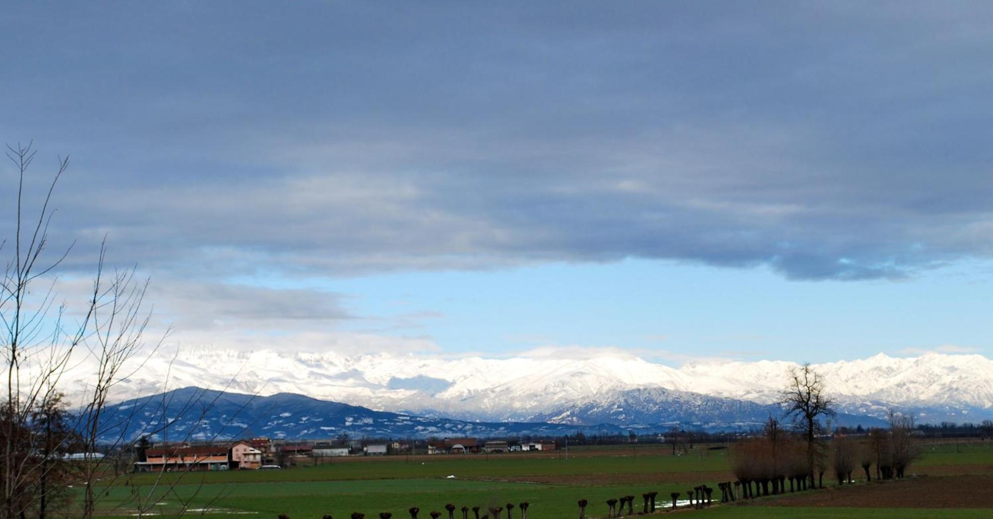 Ecolodge Langhe ケラスコ エクステリア 写真